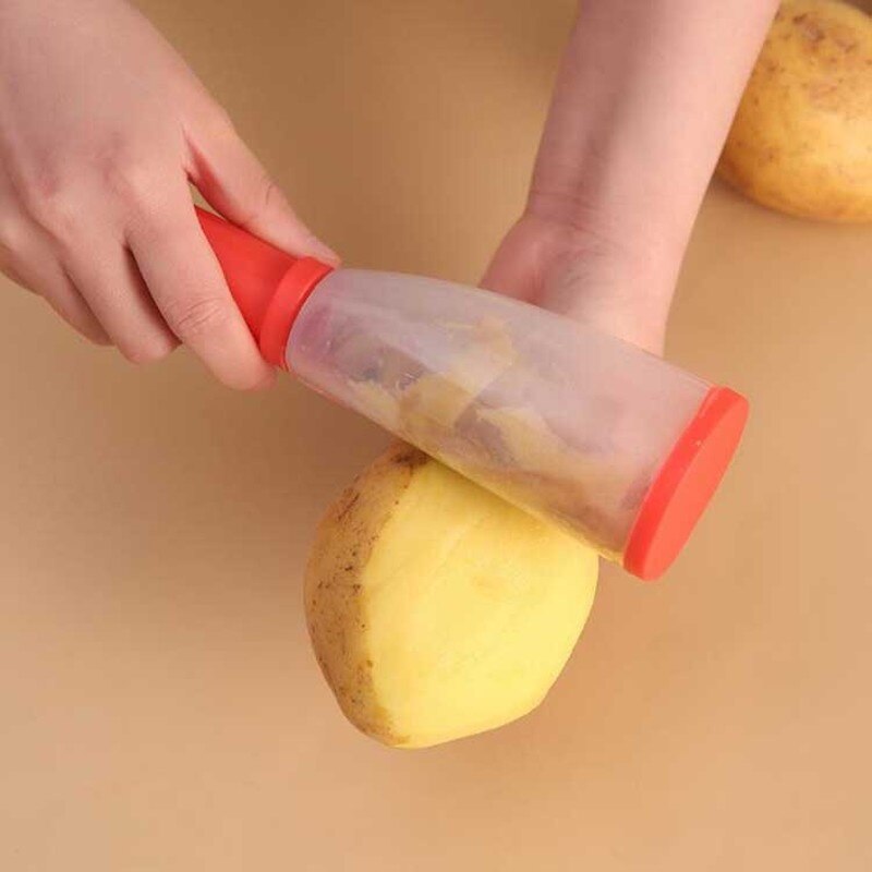 Multifunctional Peeler with Storage Container