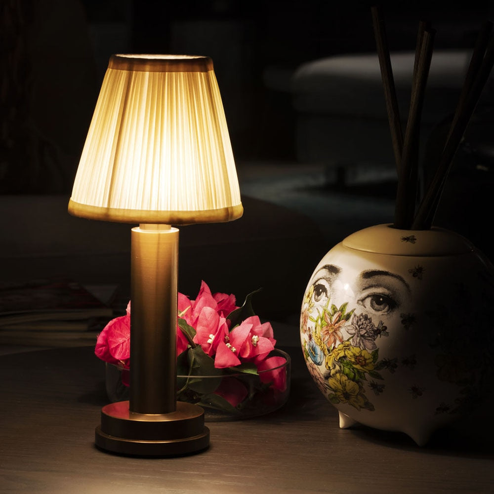 RemiLamp - LED Rechargeable Cordless Metal Table Lamp